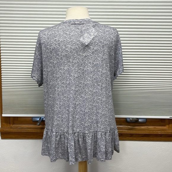 Calvin Klein Jeans NWT Gray Cold Stone Heather Peplum T-shirt Size Large - Picture 5 of 14